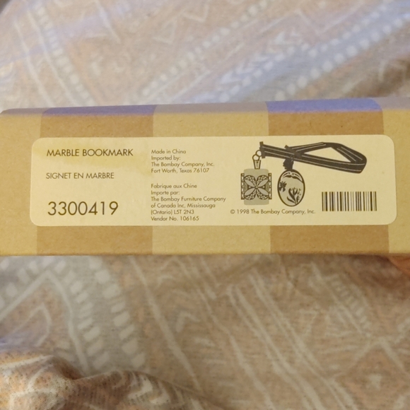 Marble Bookmark - Picture 1 of 3
